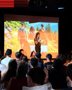 Alumnat de Prat FP durant la Jornada de Lideratge a La Casa Elizalde de Barcelona